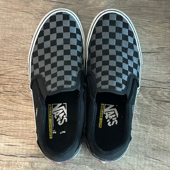 Vans Classic Slip-On Men’s Athletic Skate Shoes Suze 8 Black/Checker Pattern - Picture 7 of 8